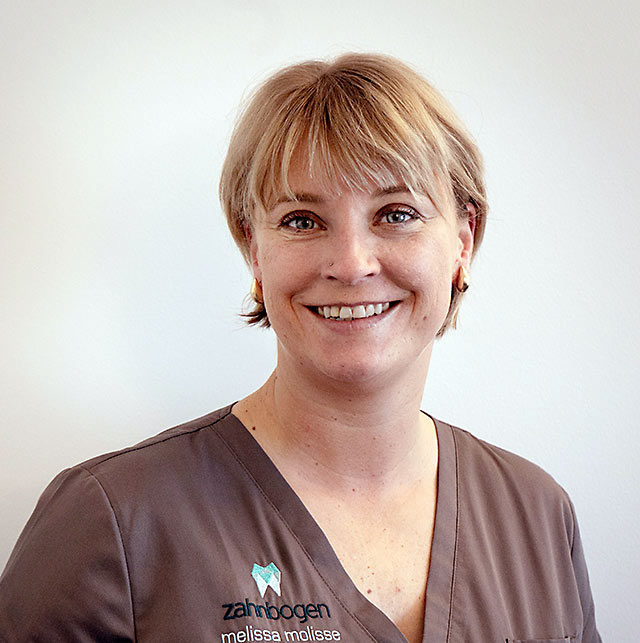 Monika Rauch in der Zahnarztpraxis Dres. Süllner